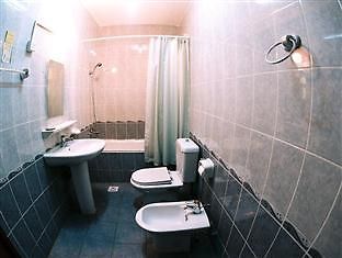 Отель Diamond 2 Доха Экстерьер фото